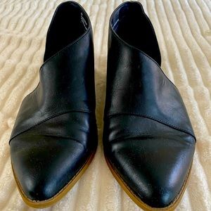 Universal Threads loafers 8.5w